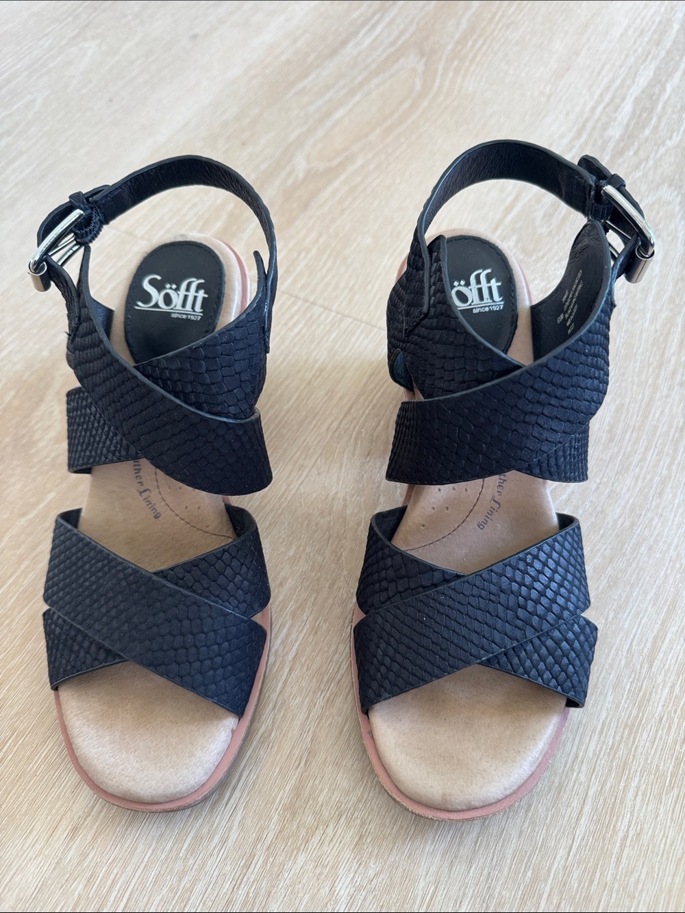 Söfft Black Crisscross Ankle-Strap Sandals